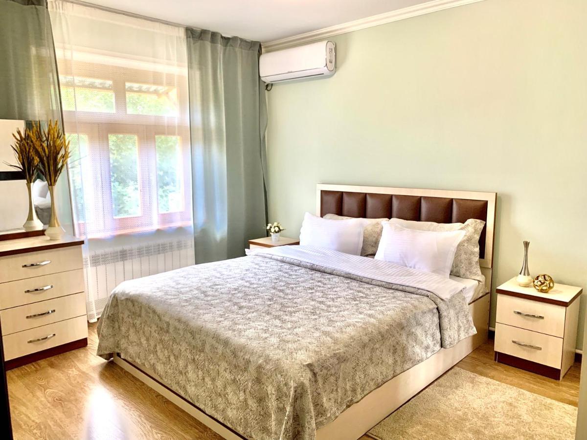 Samarkand Apartment Exterior foto